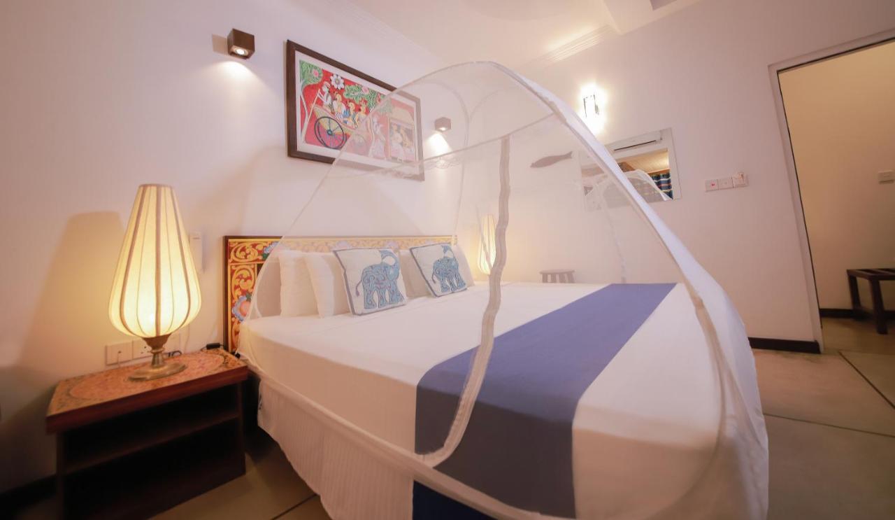Blue Elephant Boutique Hotel Negombo Eksteriør bilde