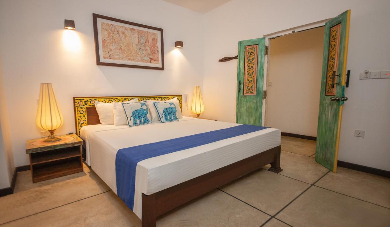Blue Elephant Boutique Hotel Negombo Eksteriør bilde